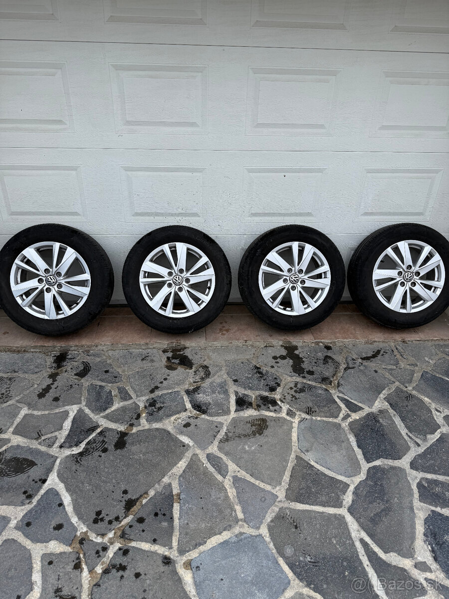 VW disky s používanými pneu 205 60 R16
