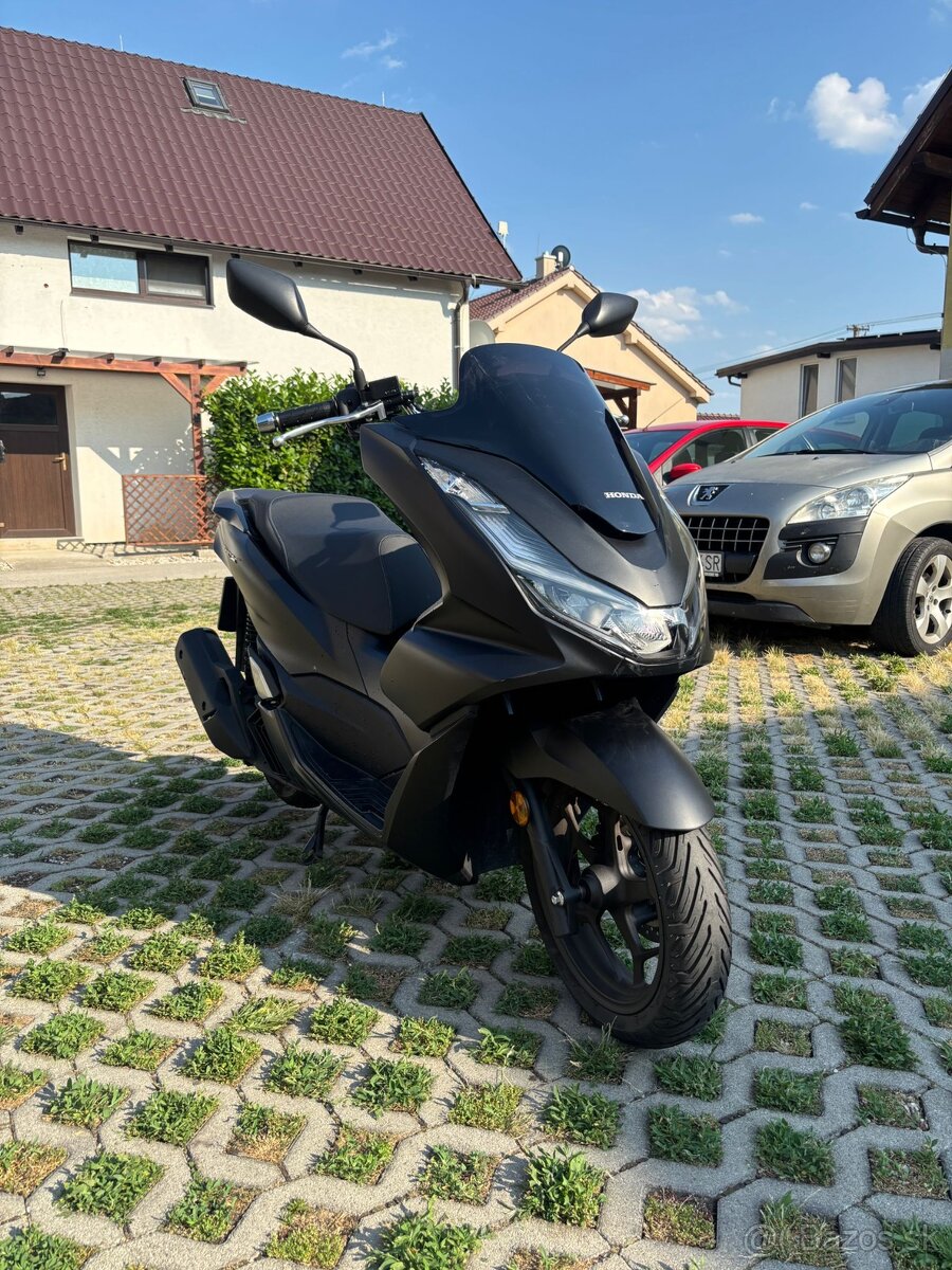 Honda PCX125 2023