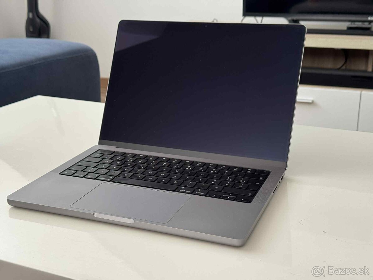 MacBook Pro 14" 2021 / M1 Pro, 512gb SSD , 16gb RAM / Záruk