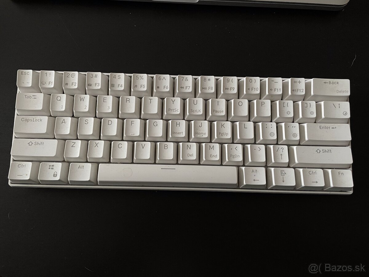 Mechanická klávesnica Royal Kludge RK61 RGB, červený spínač