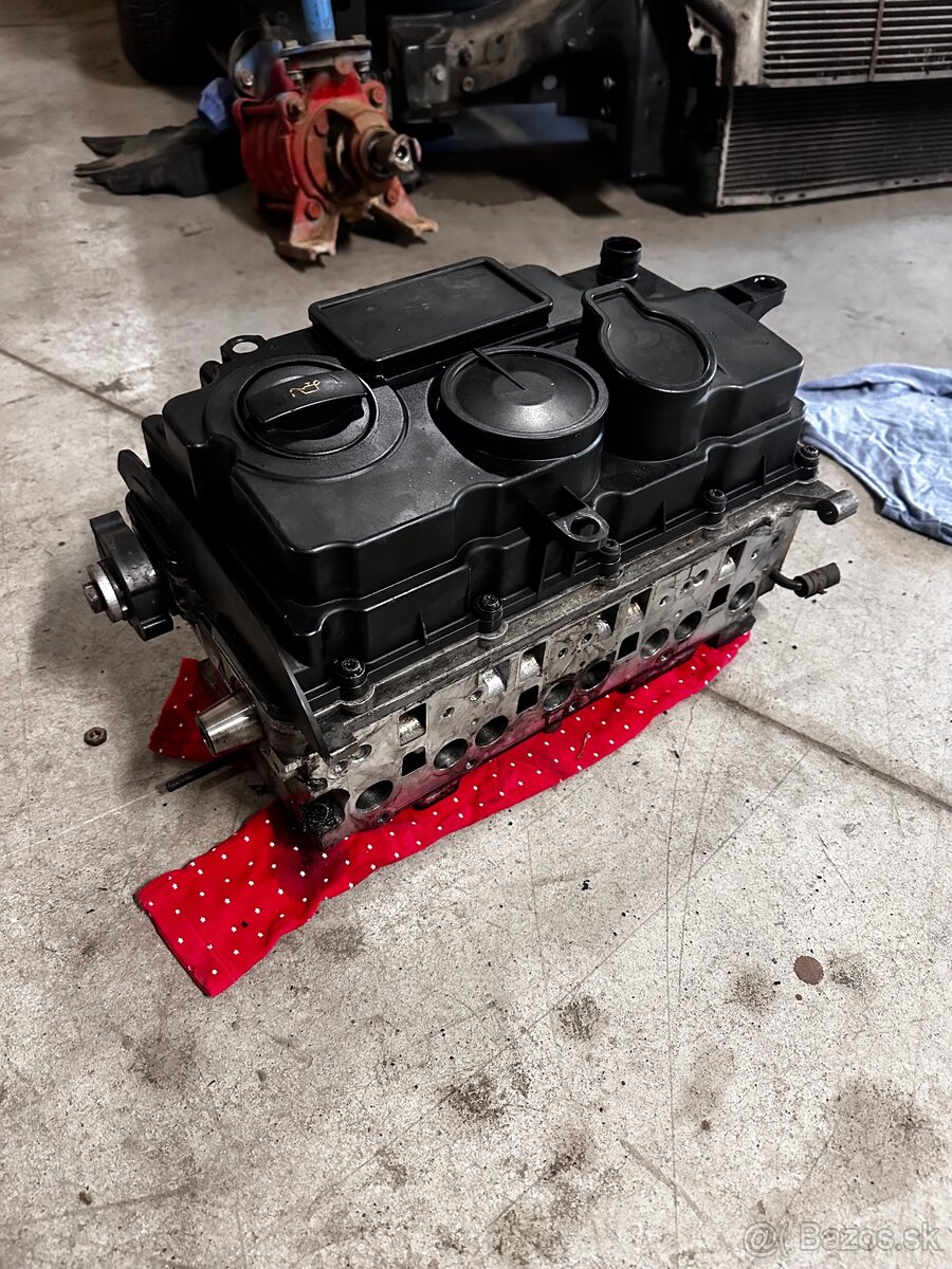 Hlava valcov motora 2.0 TDI BMN