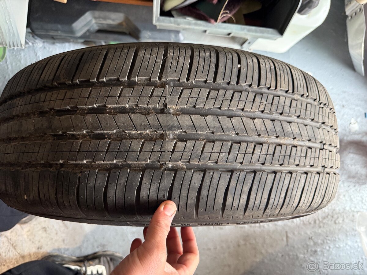 225/55 r18 98V