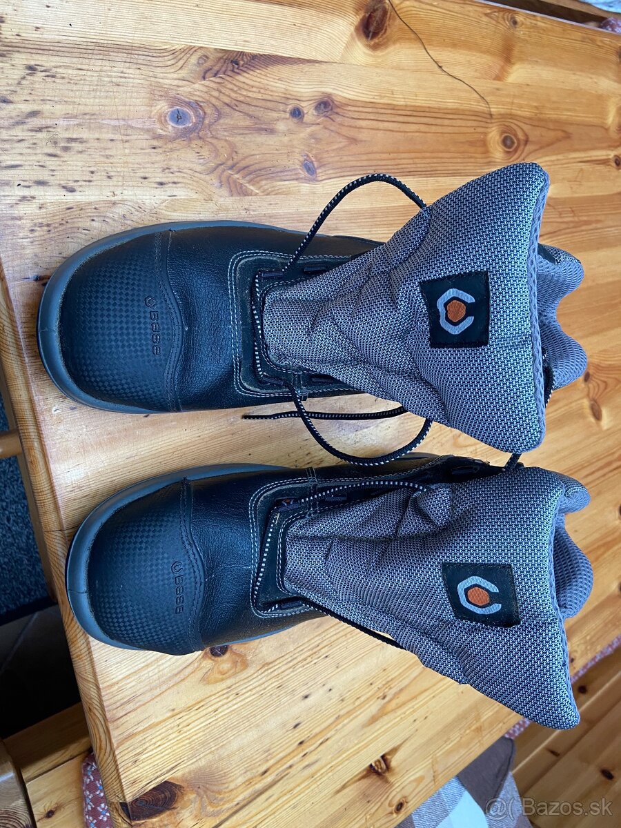 Predam pracovne topanky 44