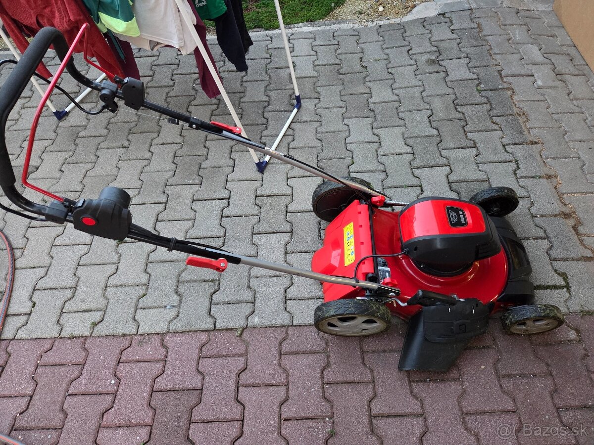 Elektricka kosacka HECHT 1802 S