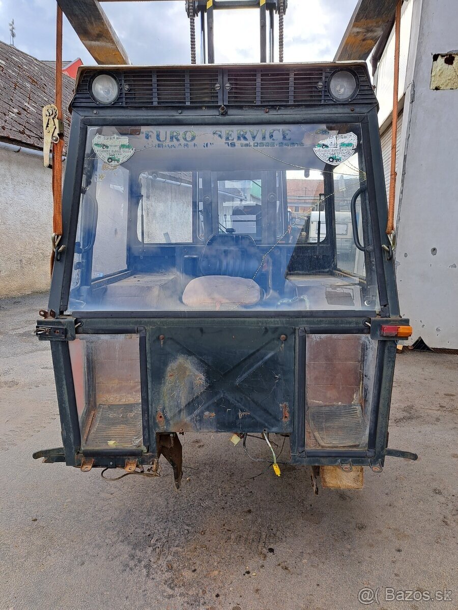 Kabina zetor 7711. 7745.