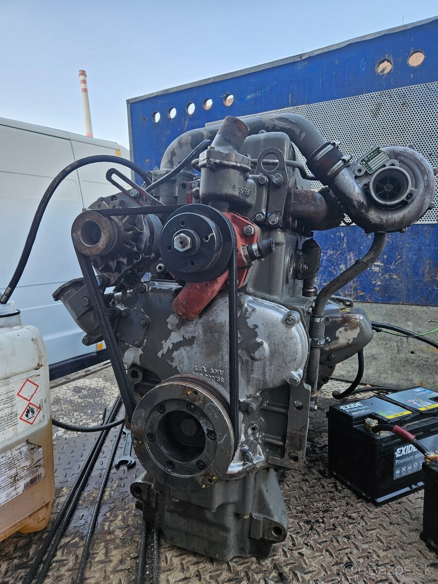 Motor Zetor turbo 10145 ,lkt 81
