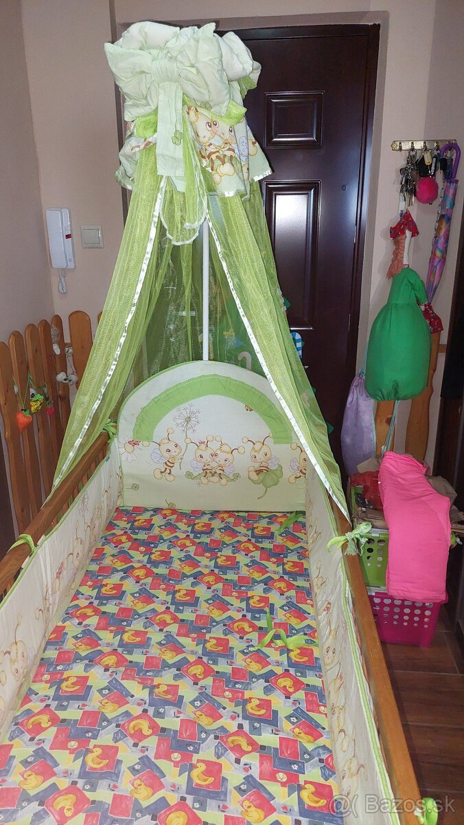 Baldachýn s mantinelom