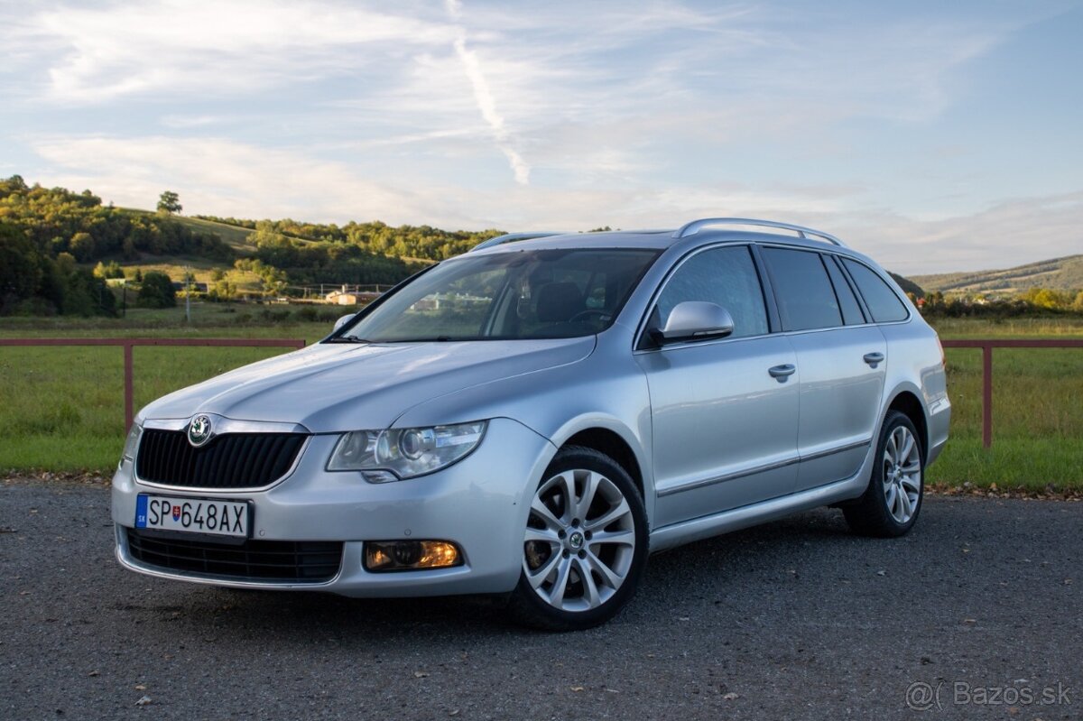 Škoda Superb Combi 2,0 TDI-125 kw Elegance 4X4