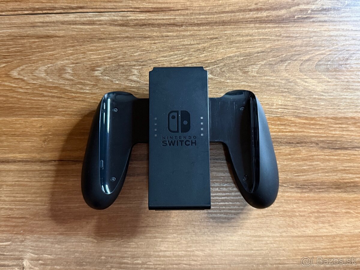 Originál Joy-Con Grip na Nintendo Switch