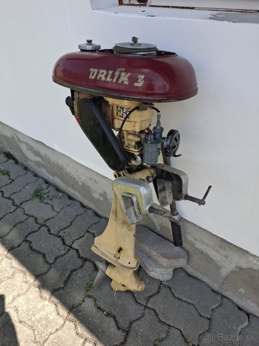 Motor na čln Orlik 3