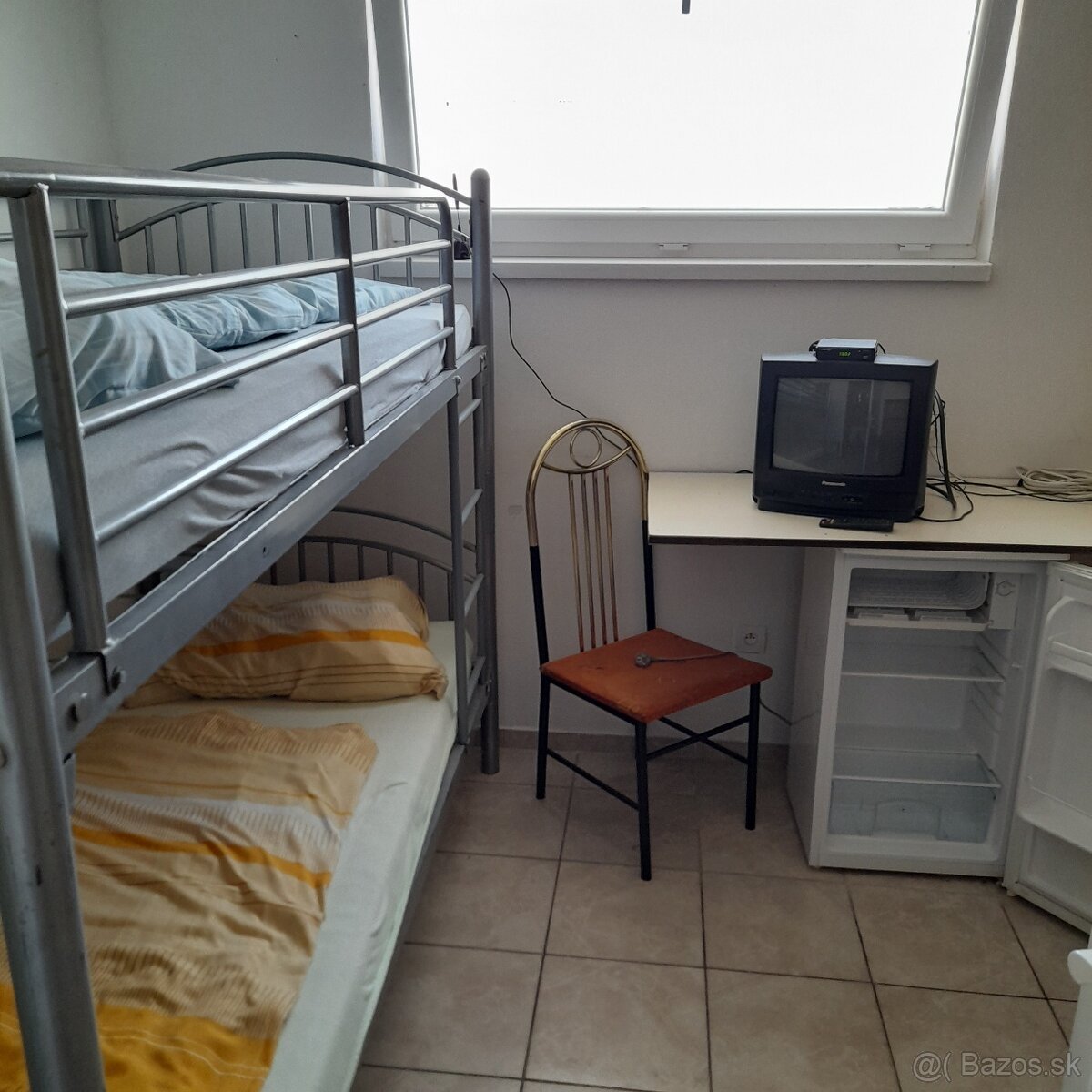 Predam poschodovu postel