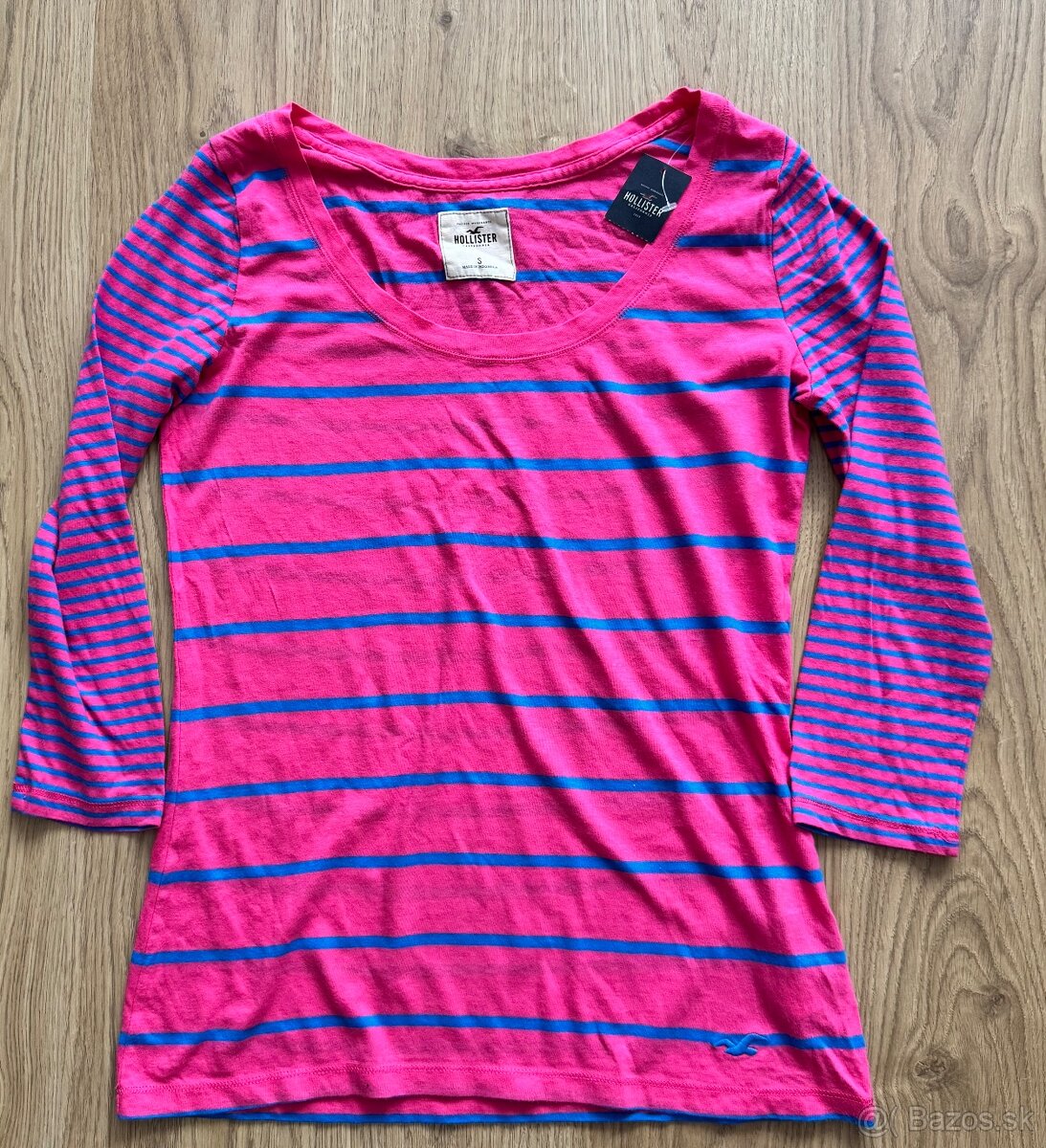 Hollister S