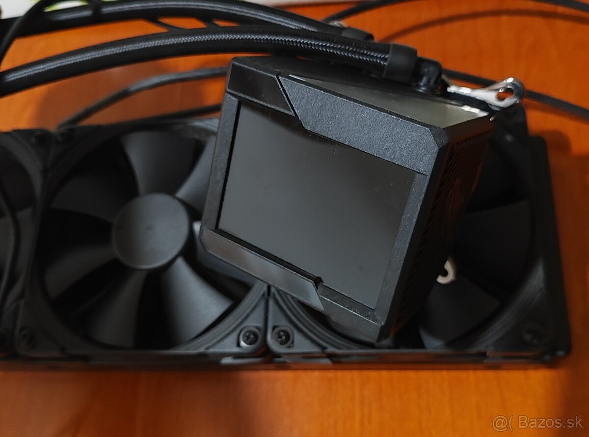 ASUS ROG Ryujin II.