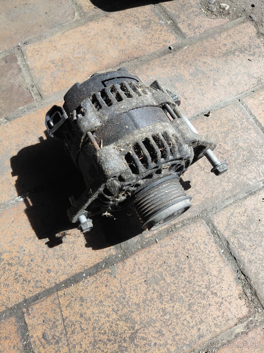 Predam alternátor opel astra j 1.7
