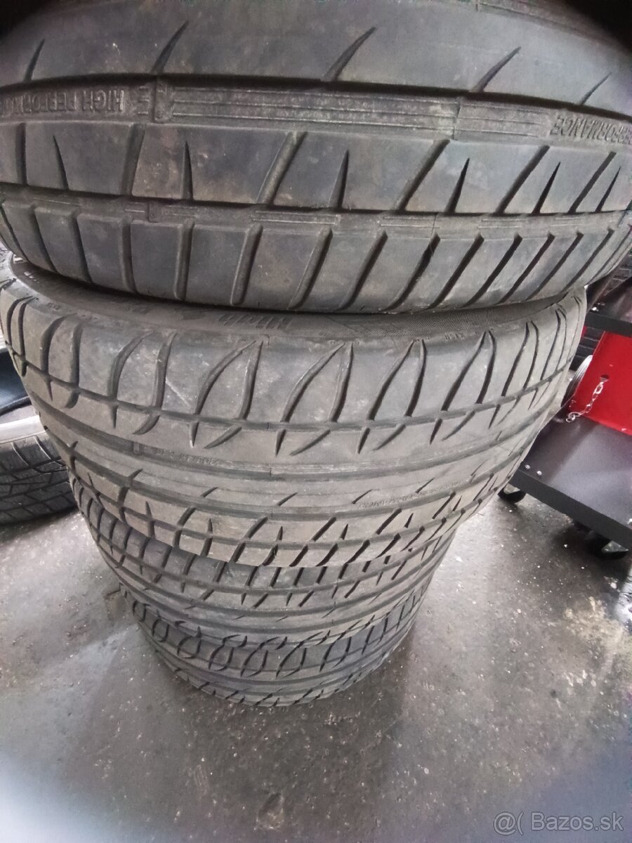 Pneumatiky R16