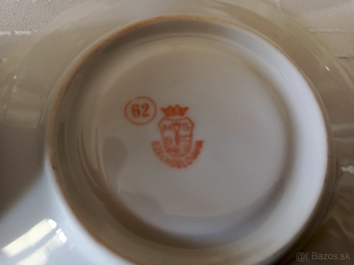 Porcelánová súprava na kavu
