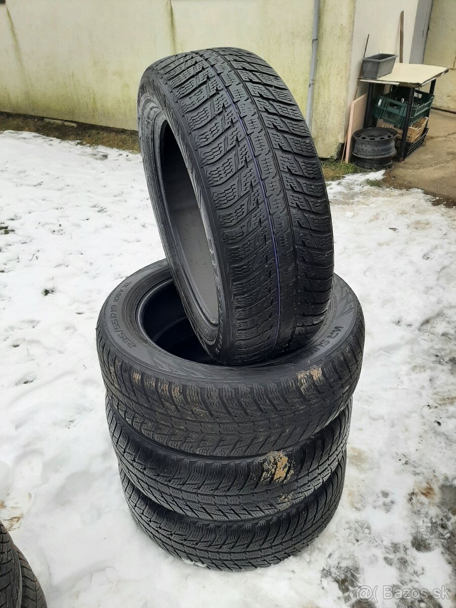 235/55r19 105V   Nokian zimne