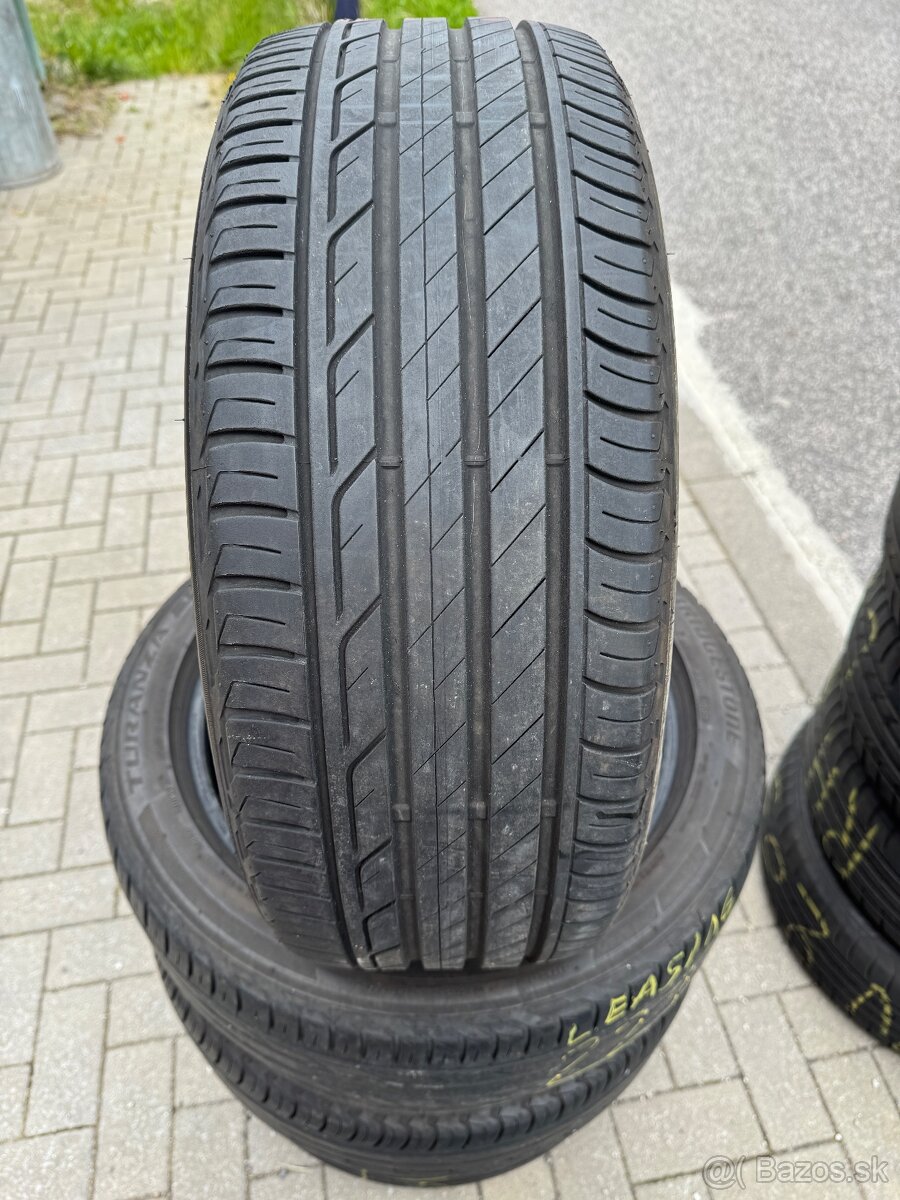 215/50R18 Bridgestone