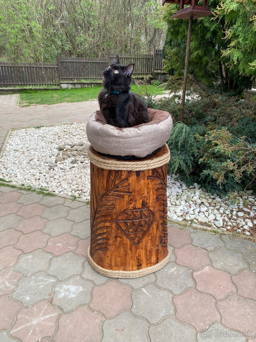 Luxusný pelech a škrabadlo pre mačky- Totem 2