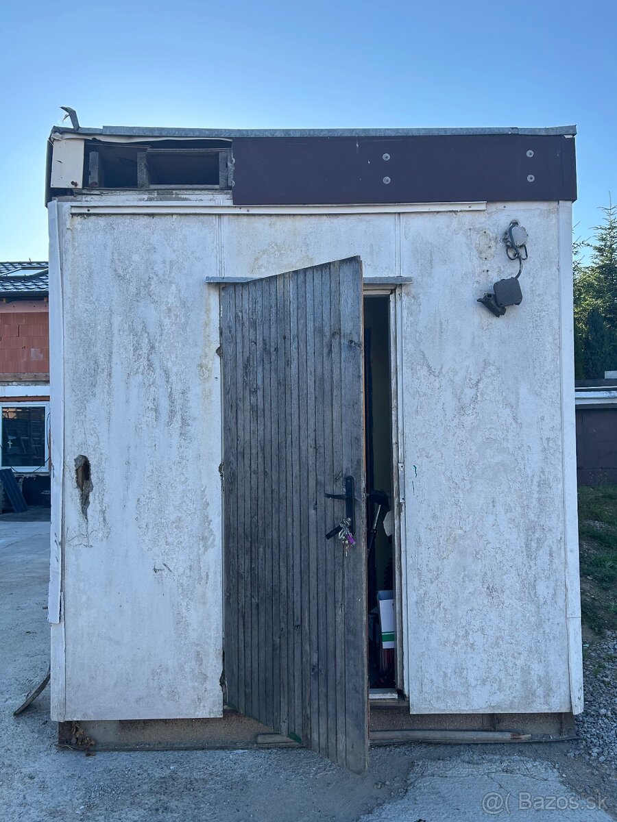 REZERVOVANÉ Unimobunka