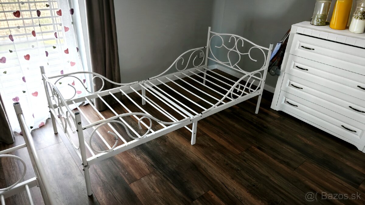 Posteľ 200x90cm