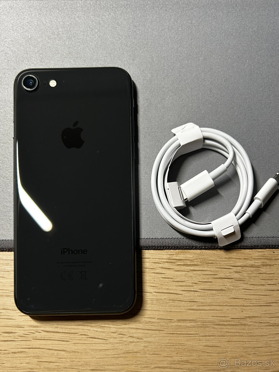 Apple iPhone 8 top stav