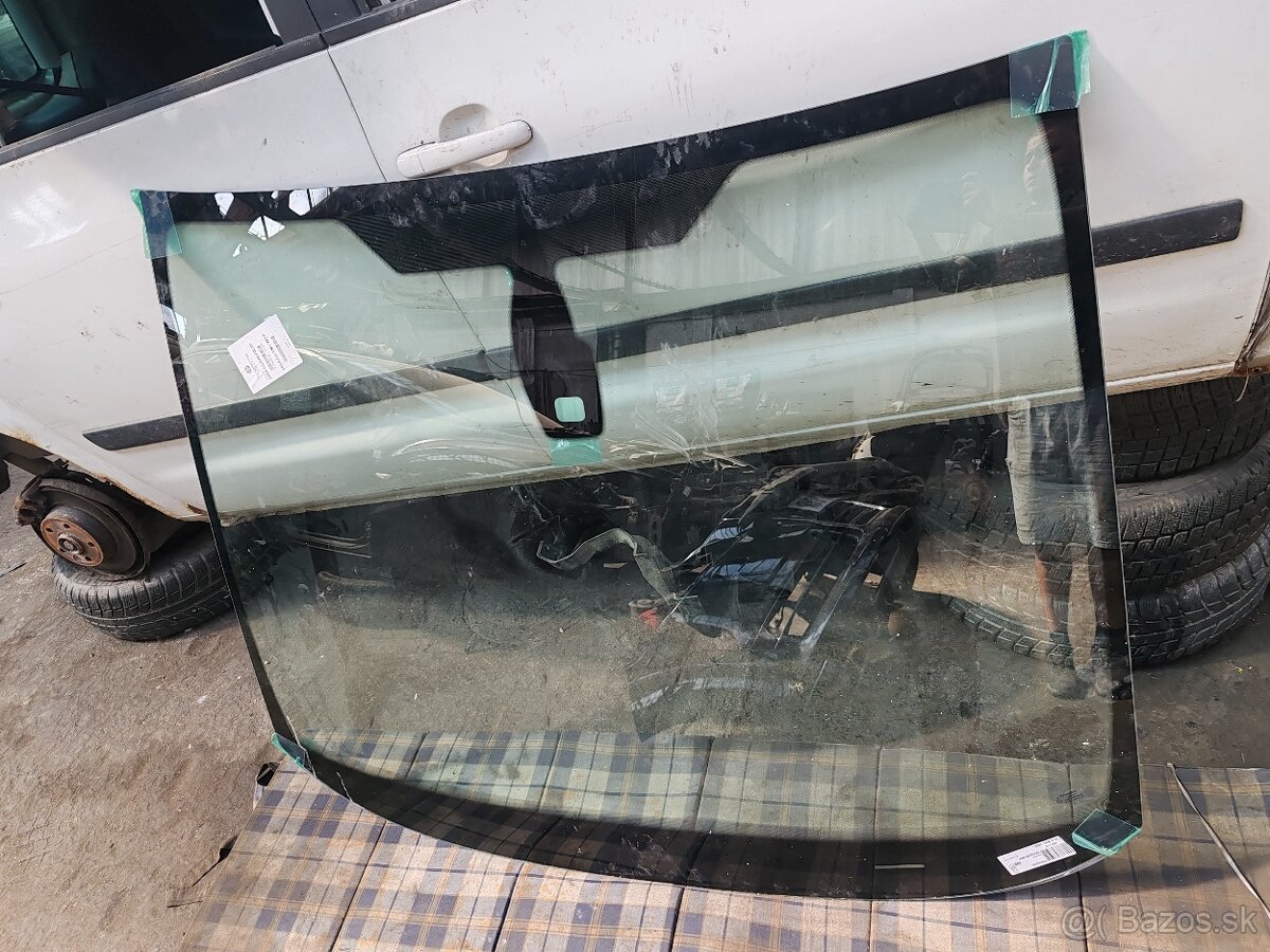 Ford S-max Čelné sklo, nové PILKINGTON