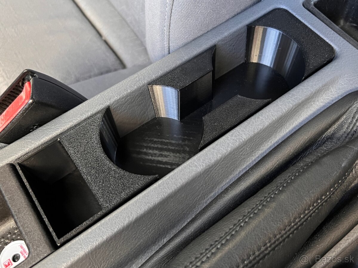 BMW E36 - Držiak nápojov