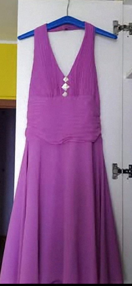 Spoločenské šaty