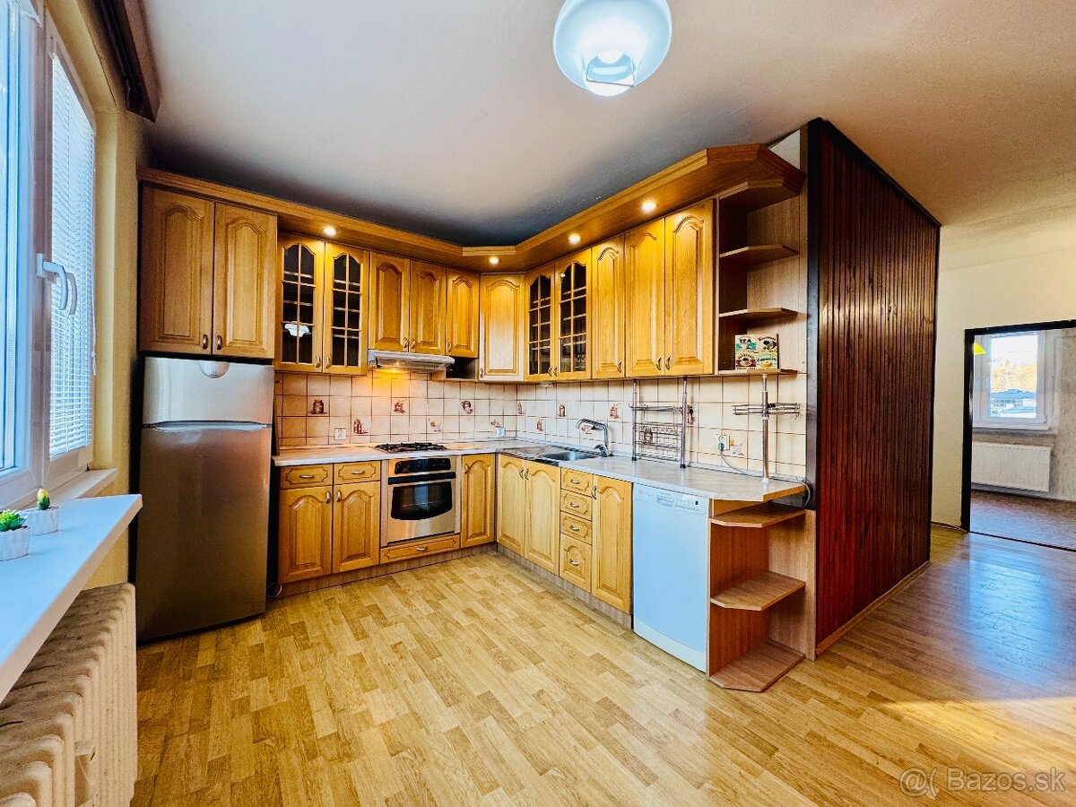 3,5 izbový byt s loggiou v centre mesta Bardejov, Dlhý rad