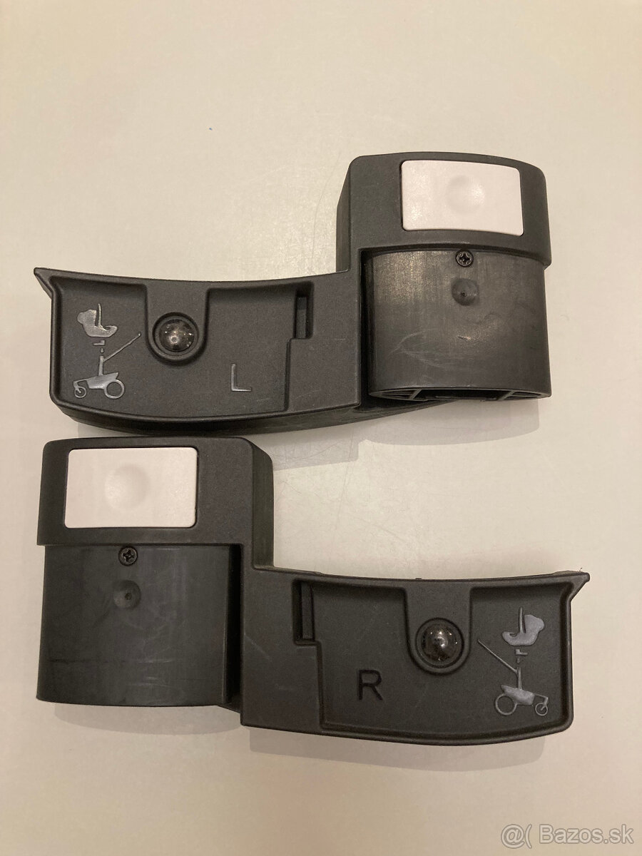 Joolz Uni adapter na autosedačku/vajicko Britax Romer