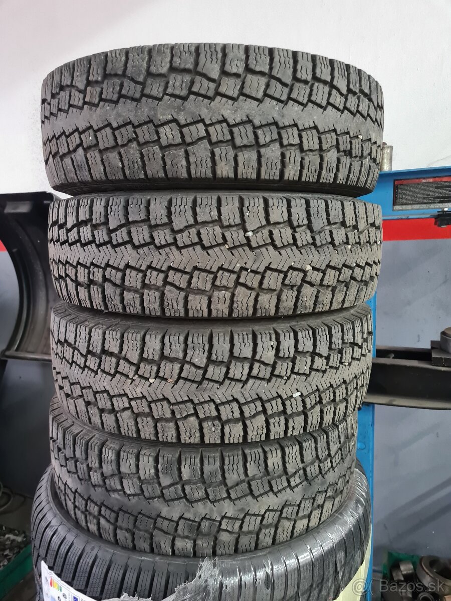 195/70 r15C