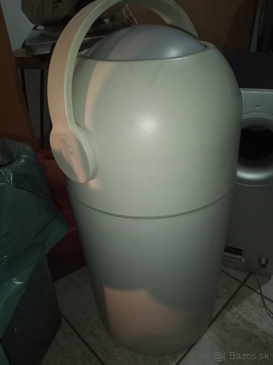 Predám kôš na plienky