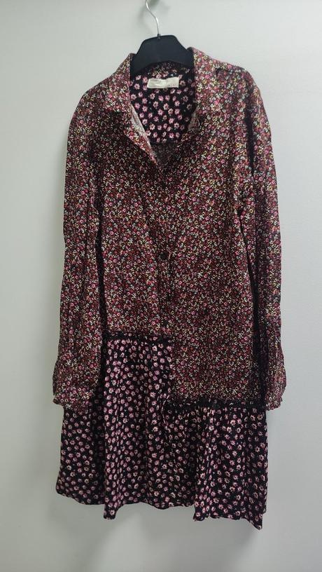 Štýlové šaty Zara, v. 140