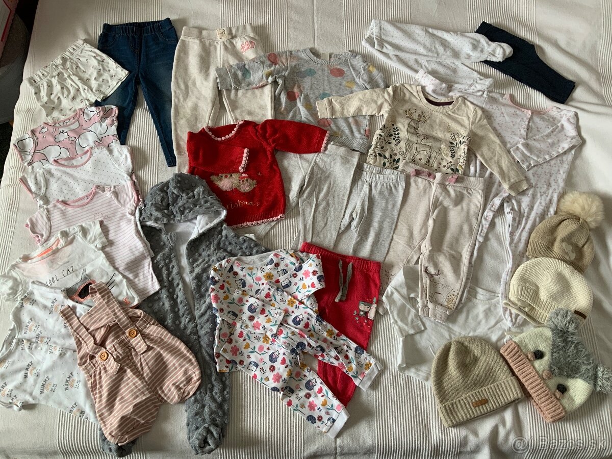 Balík oblečenia pre dievčatko veľ. 68-74-80-86