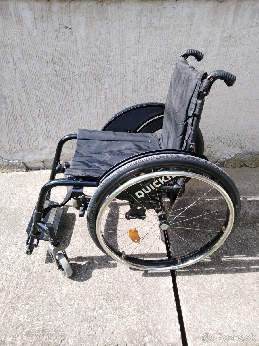 Invalidný vozík