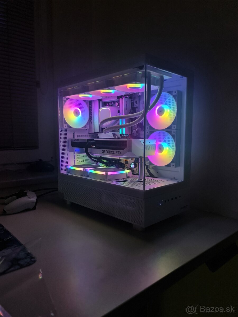 Biely Gaming Pc Rtx 4070 Ti R5 9600X