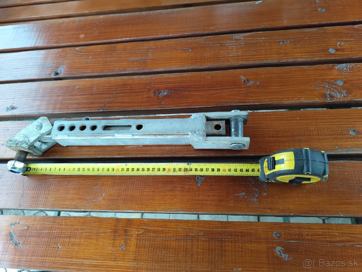 Zetor major šponovak ramená hydrauliky 1ks