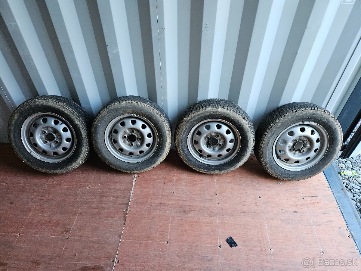 disky s pneu na Skoda Felicia