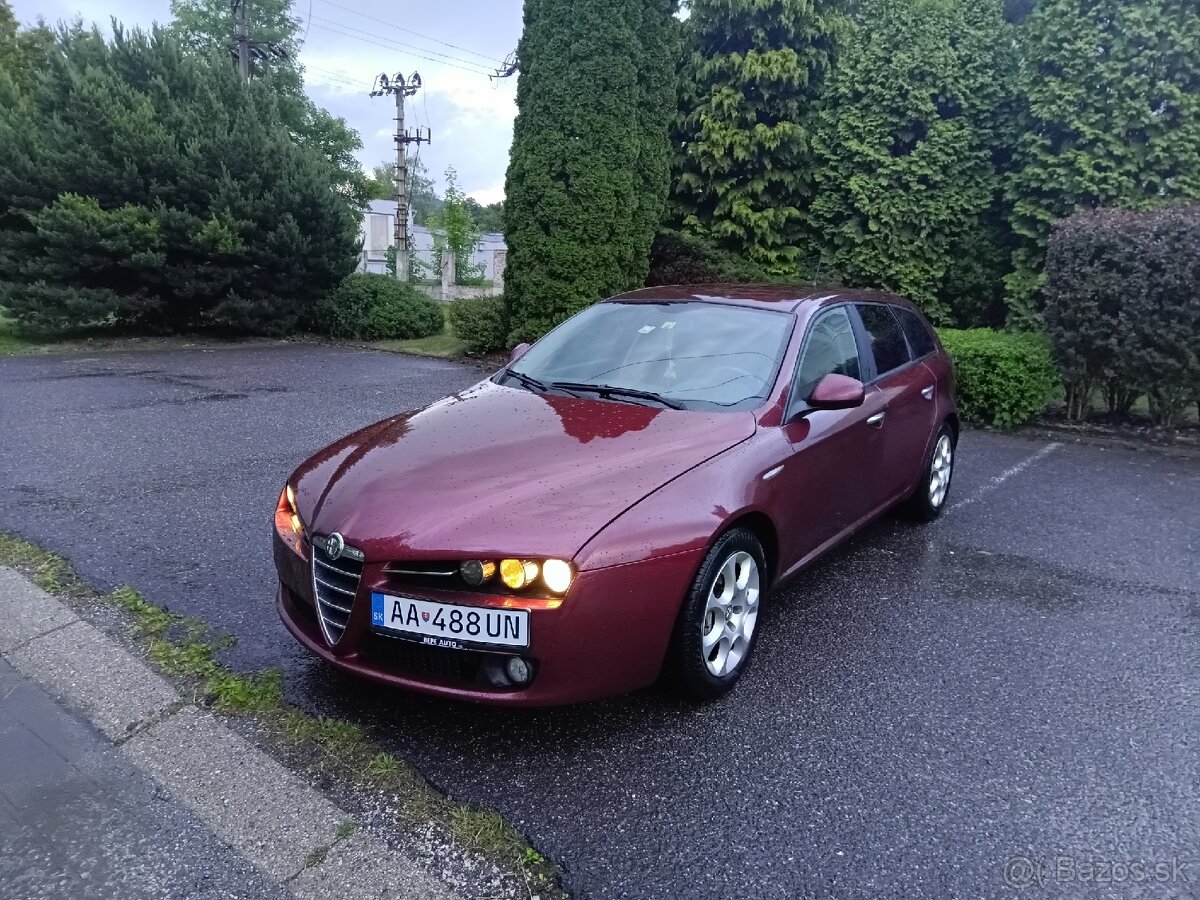 Alfa Romeo 159