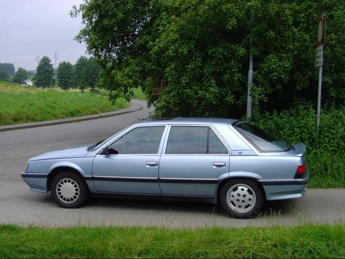 Predám RENAULT 25 DTX-diesel s klímou, Bratislava