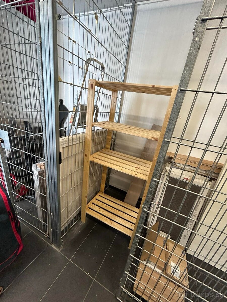 Regal s policami - IKEA HEJNE