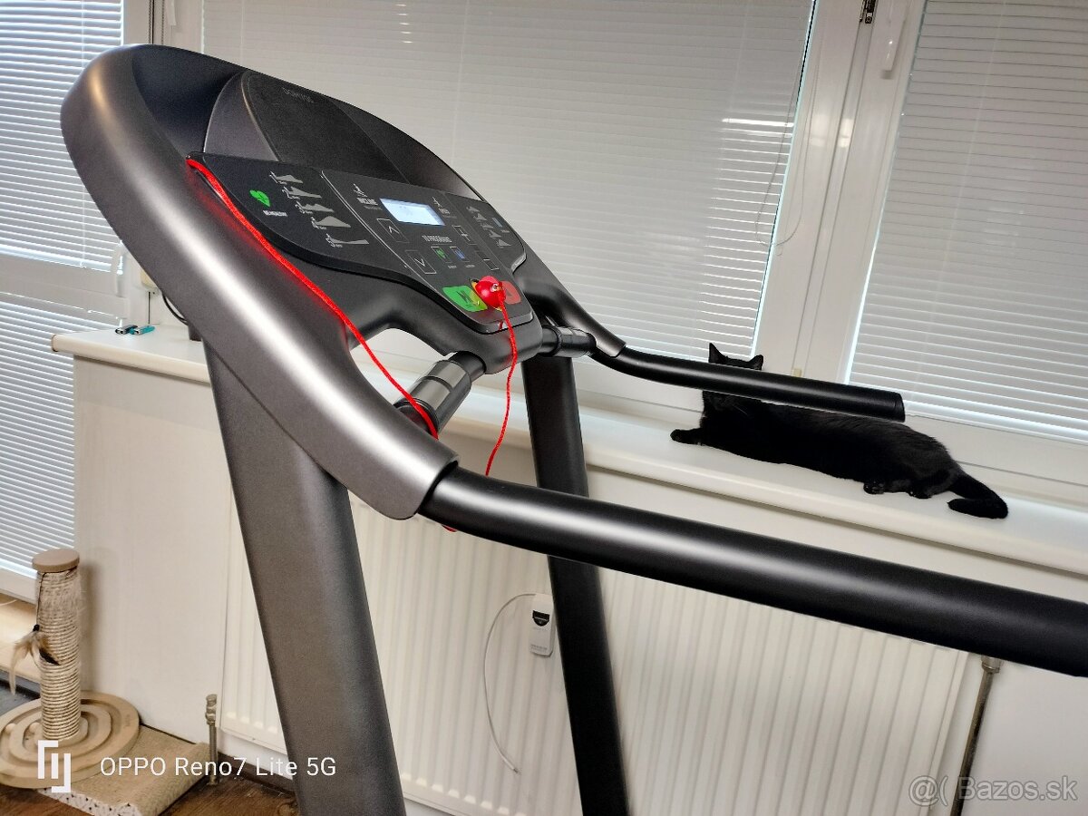 Predám bežecký pás Domyos T250D,299 € (skvelý stav)