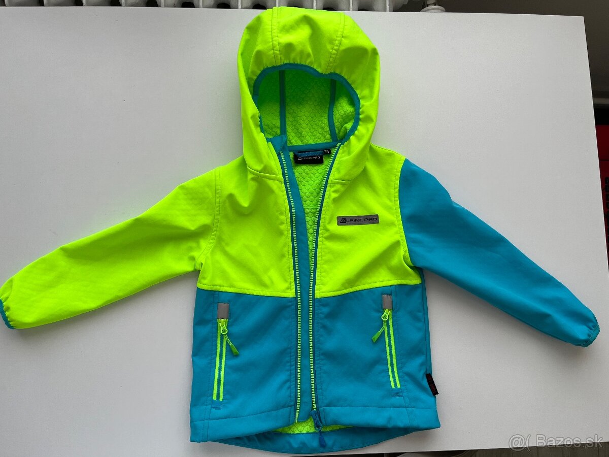 Softshellova bunda 104/110 chlapec AlpinePro