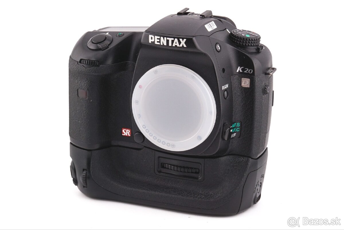 Pentax K20D +baterky grip
