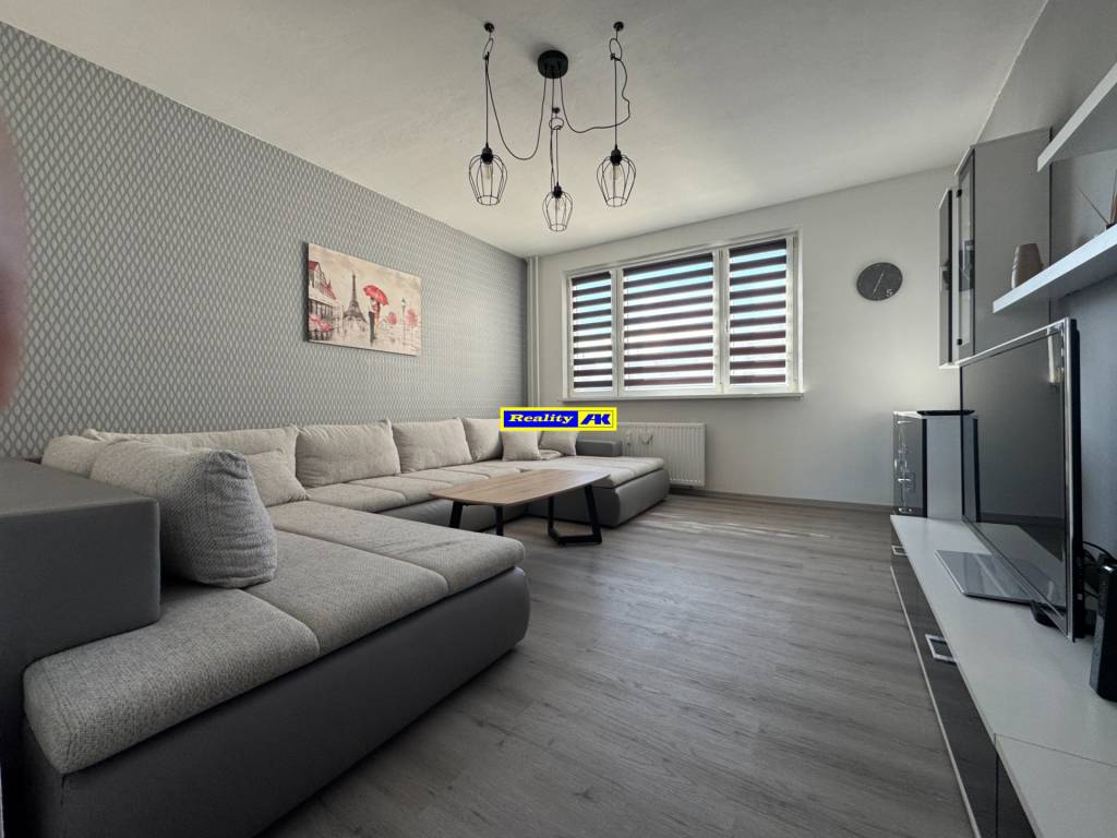 3 izbový zrekonštruovaný byt na prenájom - Martin