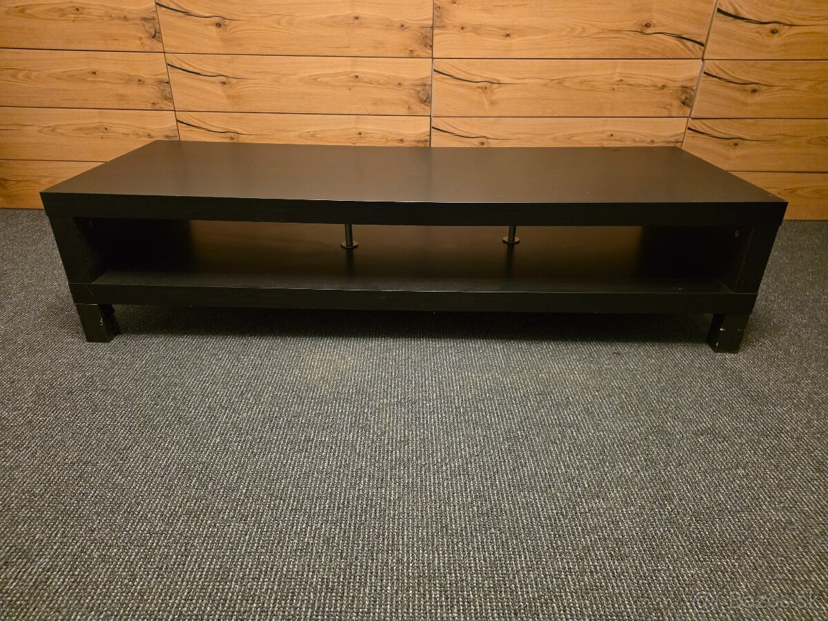Čierny TV stolík/polica (160 cm) IKEA LACK
