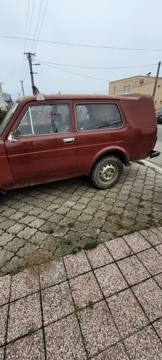 Predam Lada Niva