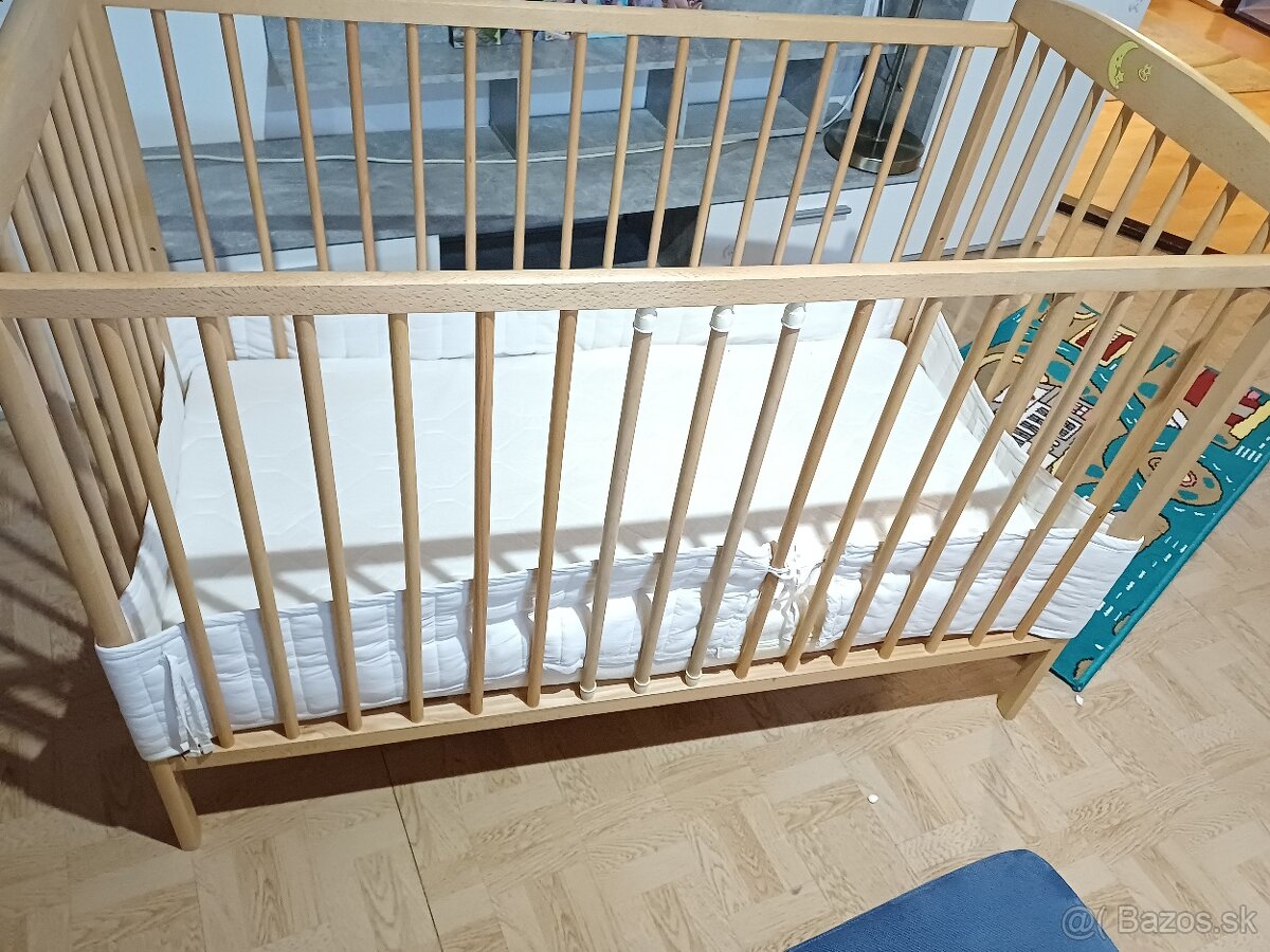 DETSKÁ DREVENÁ POSTIEĽKA
