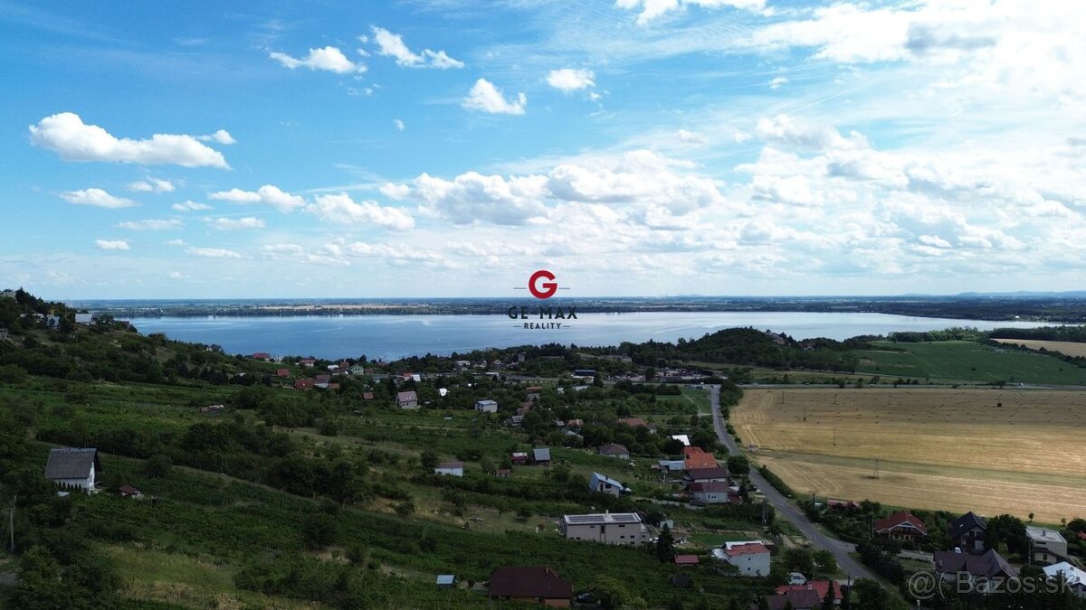 NA PREDAJ 2 STAVEBNÉ POZEMKY – každý cca 440 m² – IDEÁLNE NA